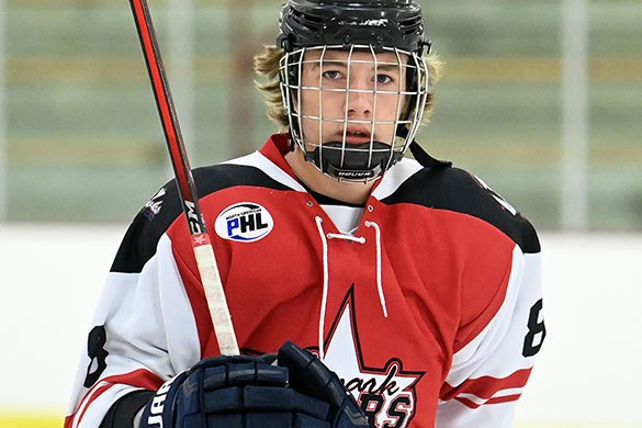 Белорусского хоккеиста арестовали в США прямо во время матча: что известно