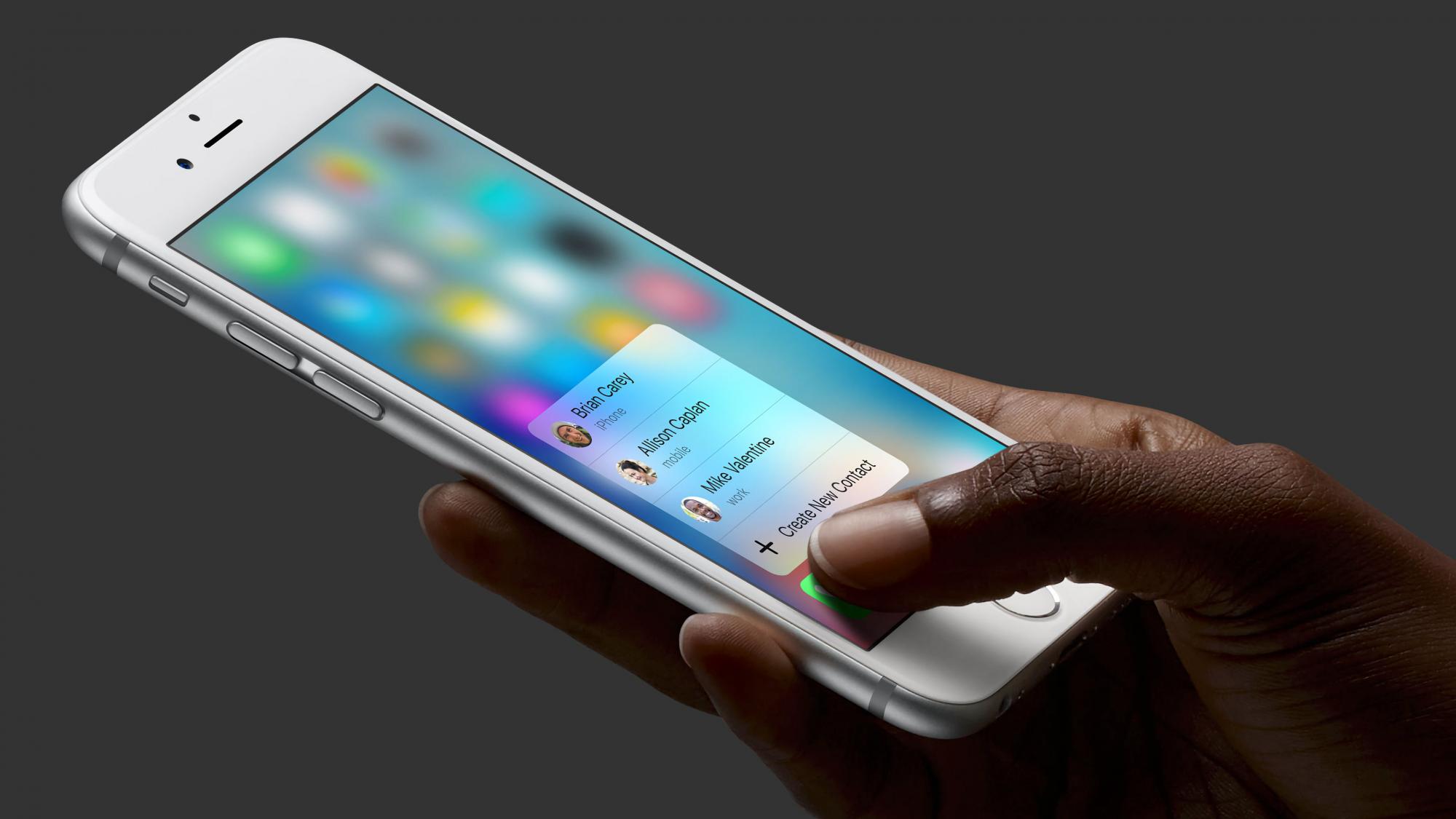 Айфономани досі сумують. 4 основні функції, які прибрали з флагманських iPhone