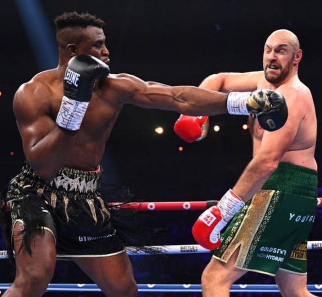 Нганну оскаржить результат бою з Ф'юрі? Майстер брутальних нокаутів зробив заяву