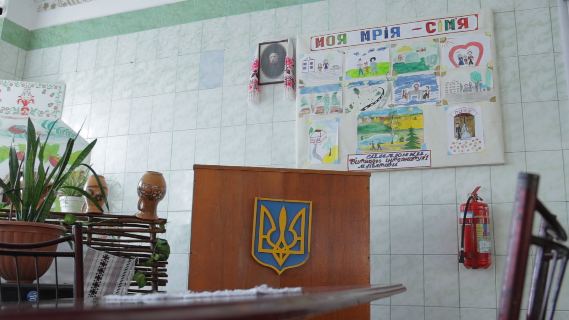 15 років за "потрібну адресу". Репортаж із колонії, де сидять коригувальниці російських ракет