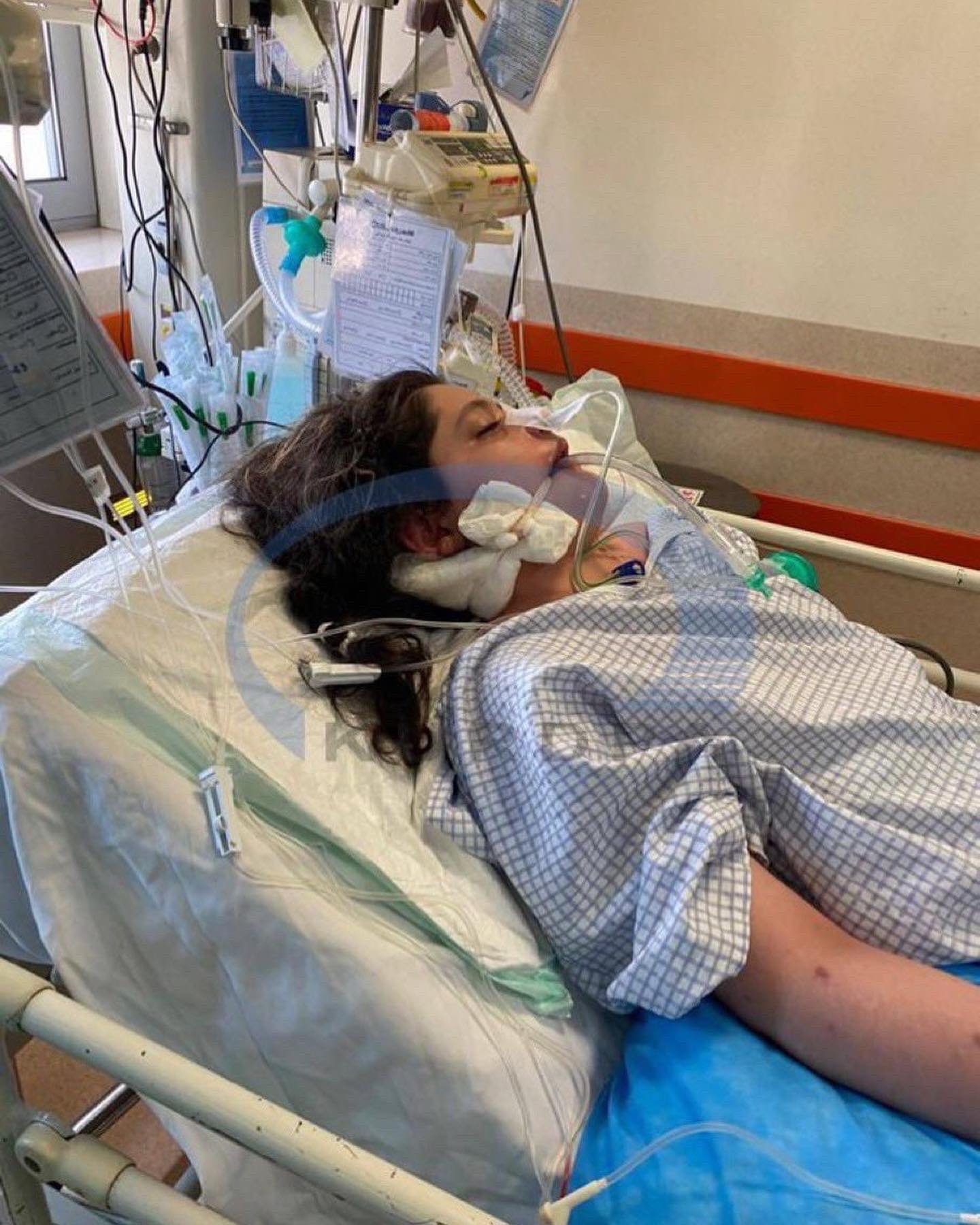 Иран вышел на протесты против полиции. Что стало причиной