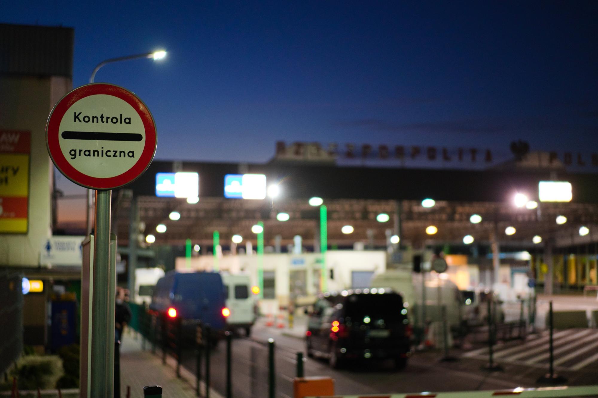 Какие продукты и товары можно ввозить из Украины в Польшу: актуальные правила