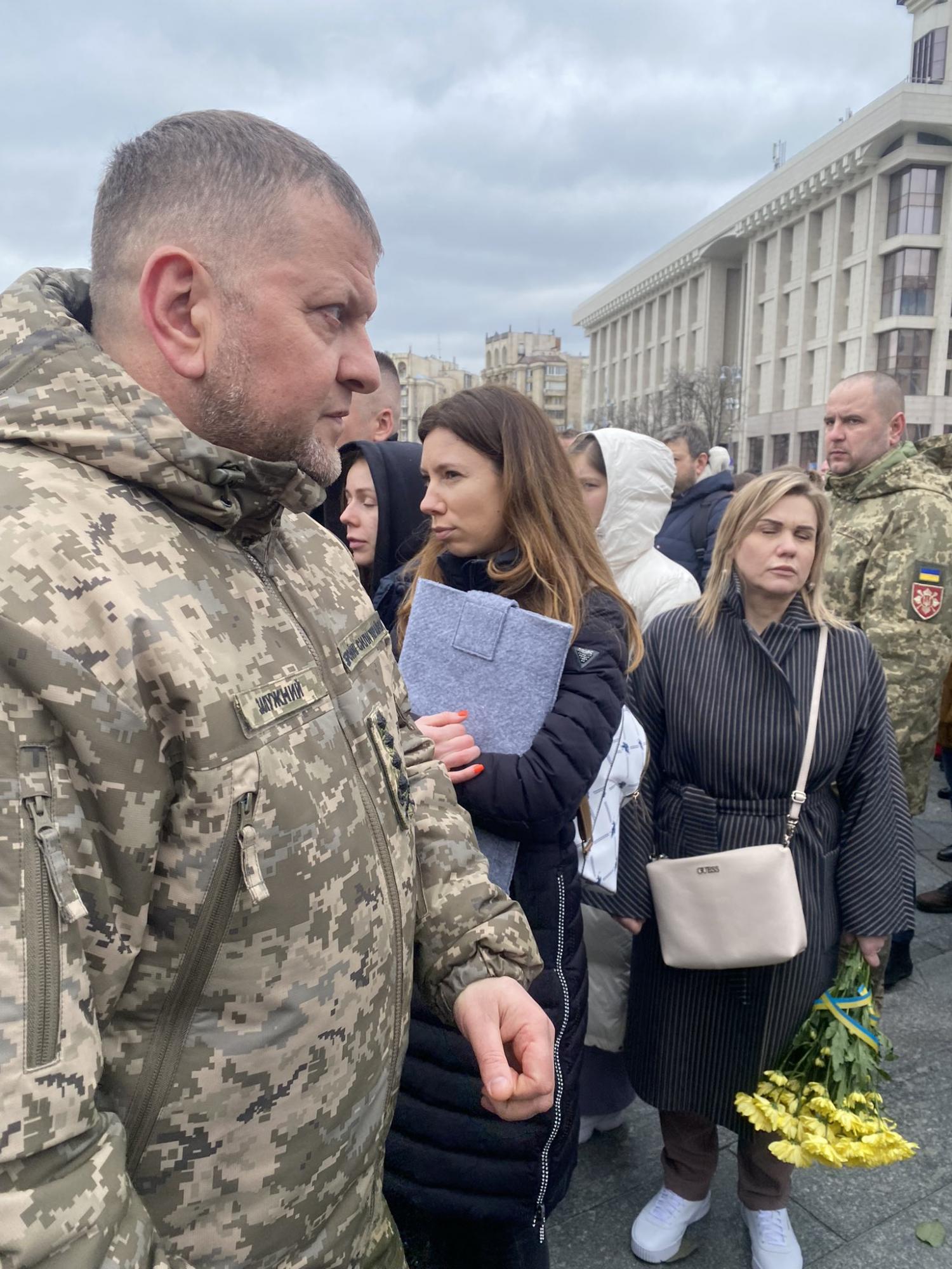 Україна прощається з Да Вінчі: щемливі фото і відео