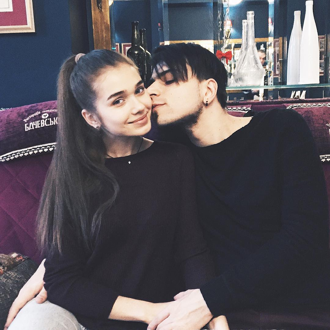 Такими ви їх не бачили: як виглядали Саша Бо та Ігор Пустовіт до того, як стали мегапопулярними (фото)