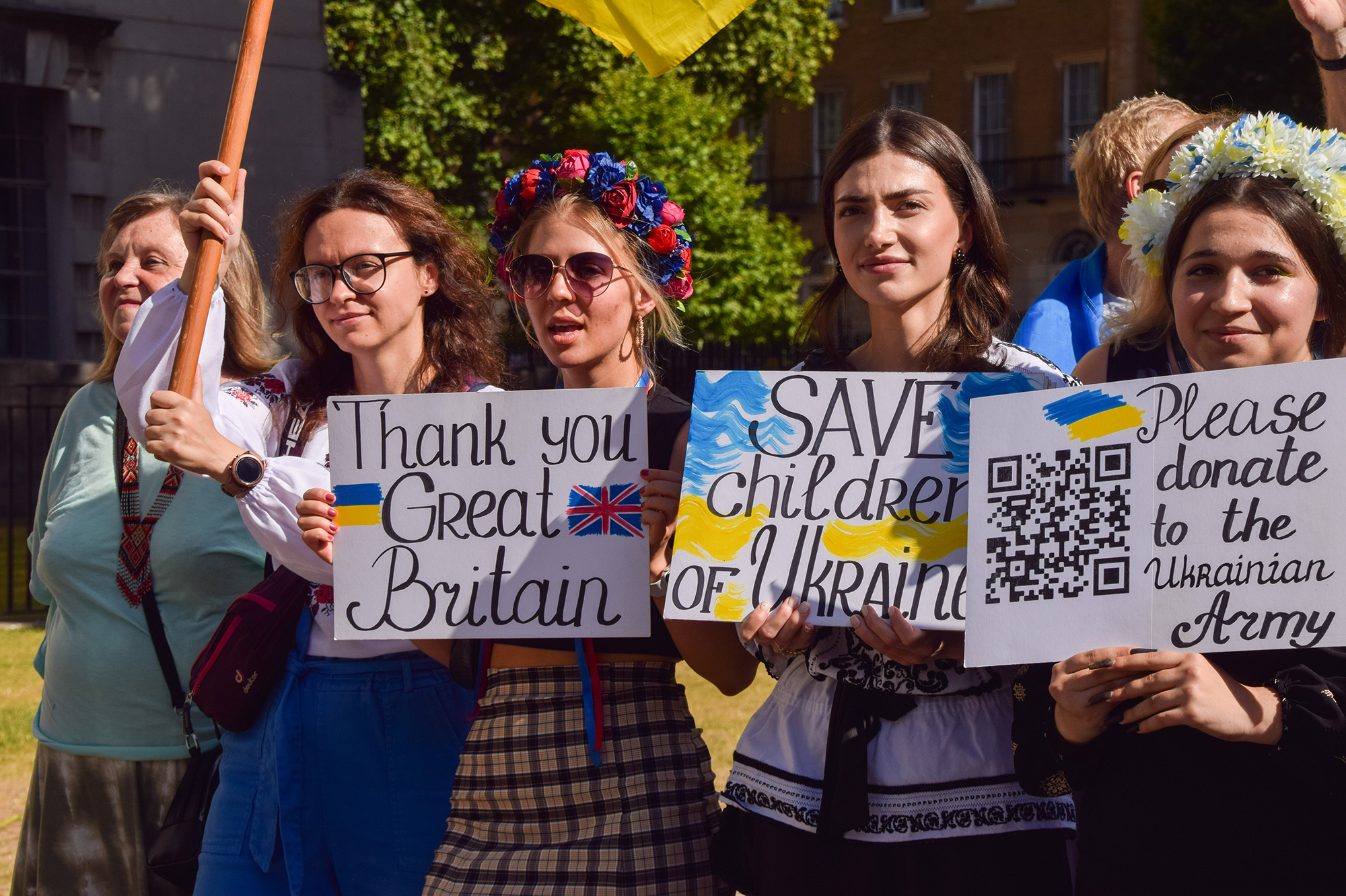 Более тысячи украинцев оказались без жилья в Британии: в чем причина