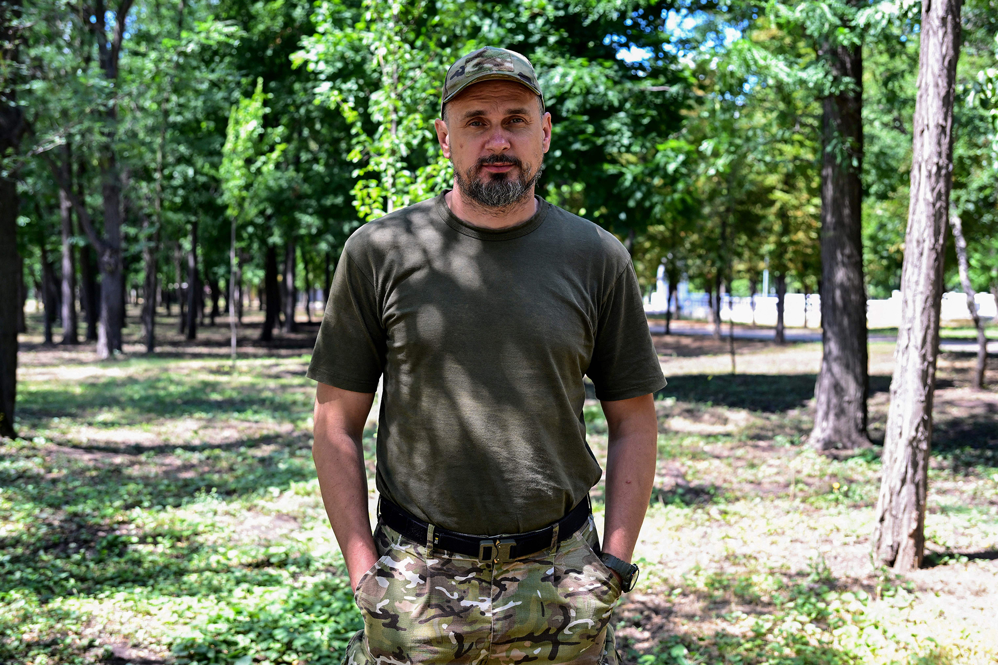 Пошел на фронт ради мести россиянам. Где сейчас режиссер и военный Олег Сенцов