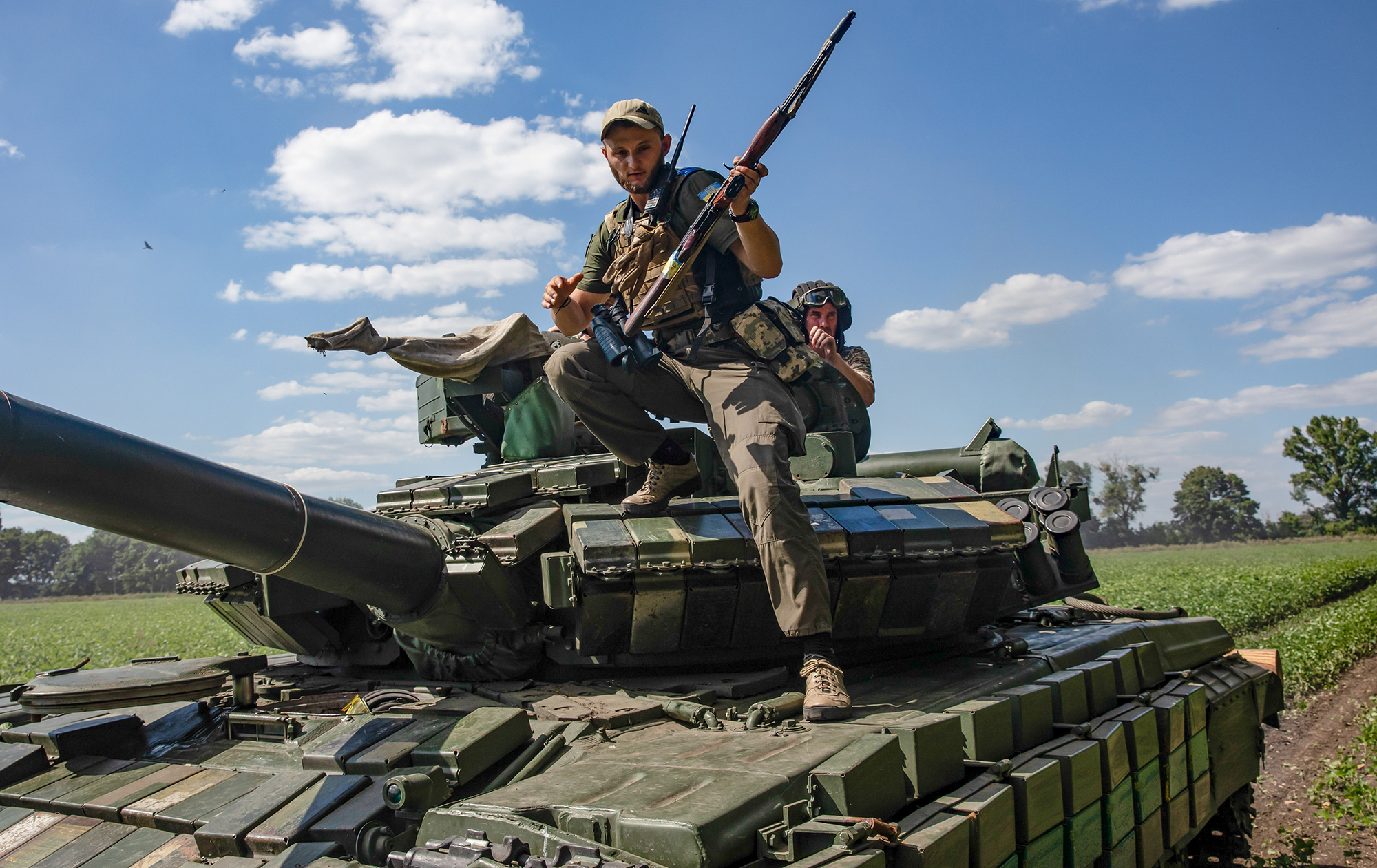 Том Купер: Єдиний шлях перемогти росіян – знищити їх