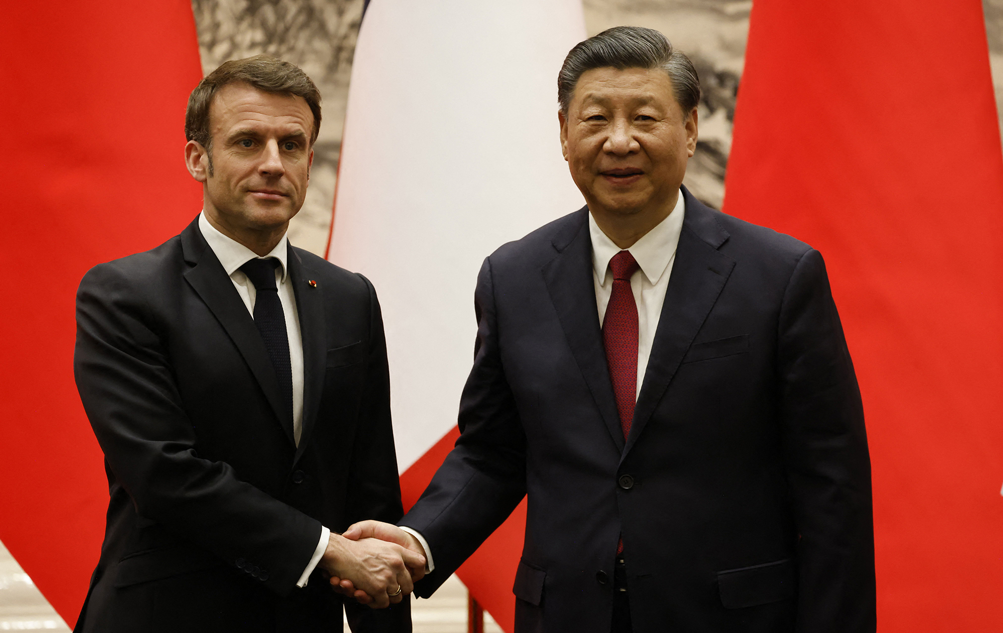 Китай определился? Отвернется ли Си Цзиньпин от России после визита Макрона