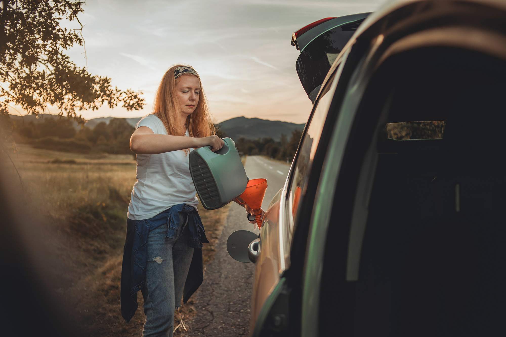 Как заправиться без канистры: альтернативы и советы