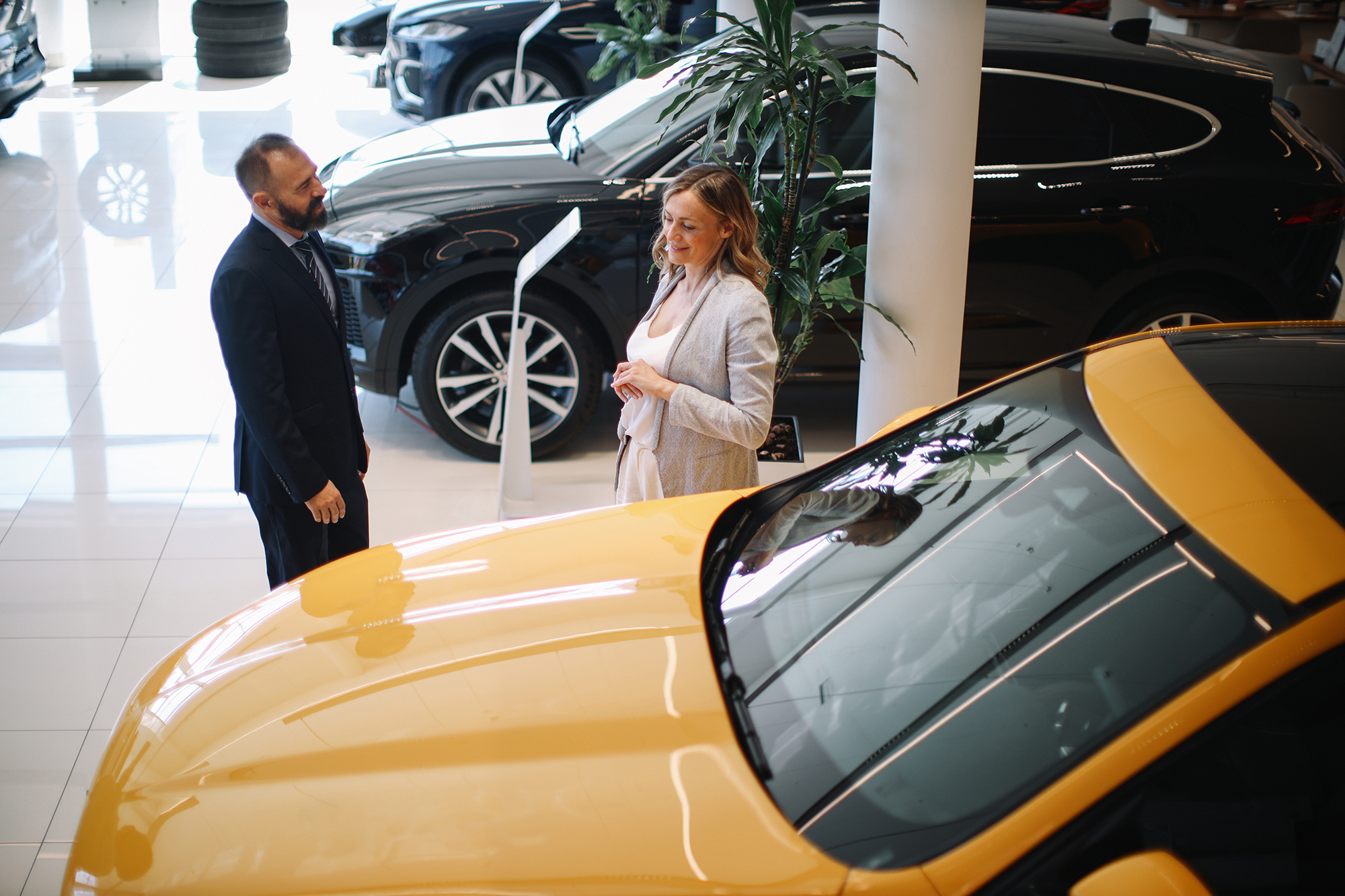 Автодилери України виходять у сегмент б/в авто і це вигідно споживачам: Олег Назаренко, ВААІД