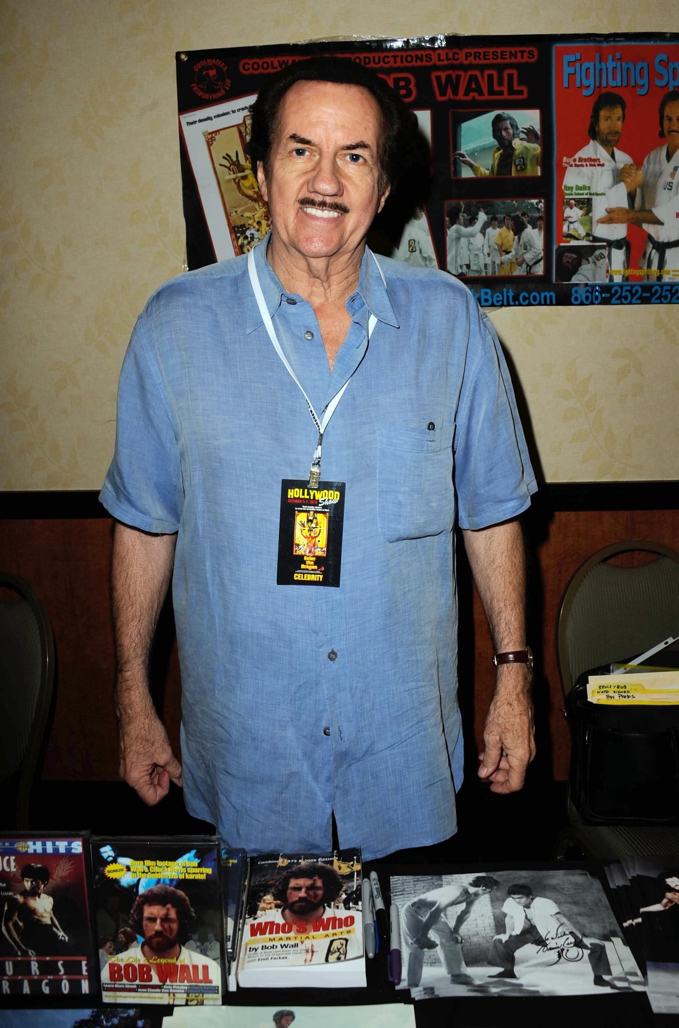 Умер актер и мастер боевых искусств Роберт Уолл: снимался вместе с Брюсом Ли и Чаком Норрисом