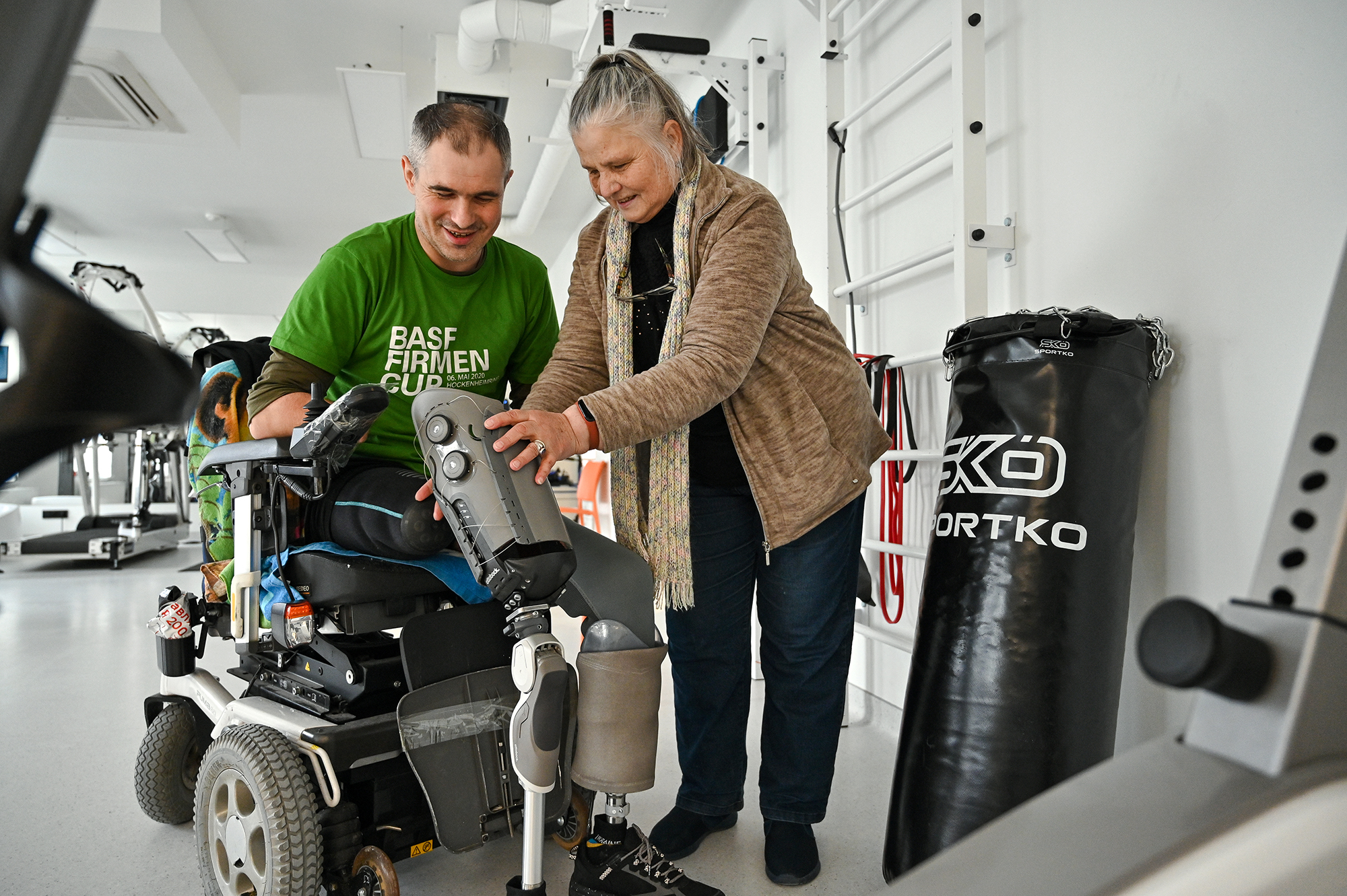 7 дней с ранением передвигался в серой зоне. Врачи растрогали историей воина, который чудом спасся