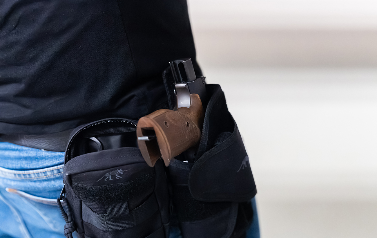 Иллюзия безопасности или спасение? Нужно ли украинцам короткоствольное оружие