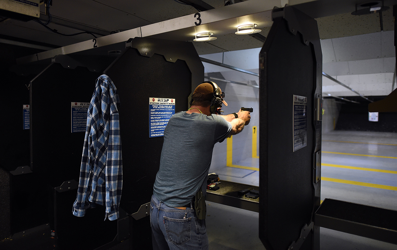 Ілюзія безпеки чи порятунок? Чи потрібна українцям короткоствольна зброя