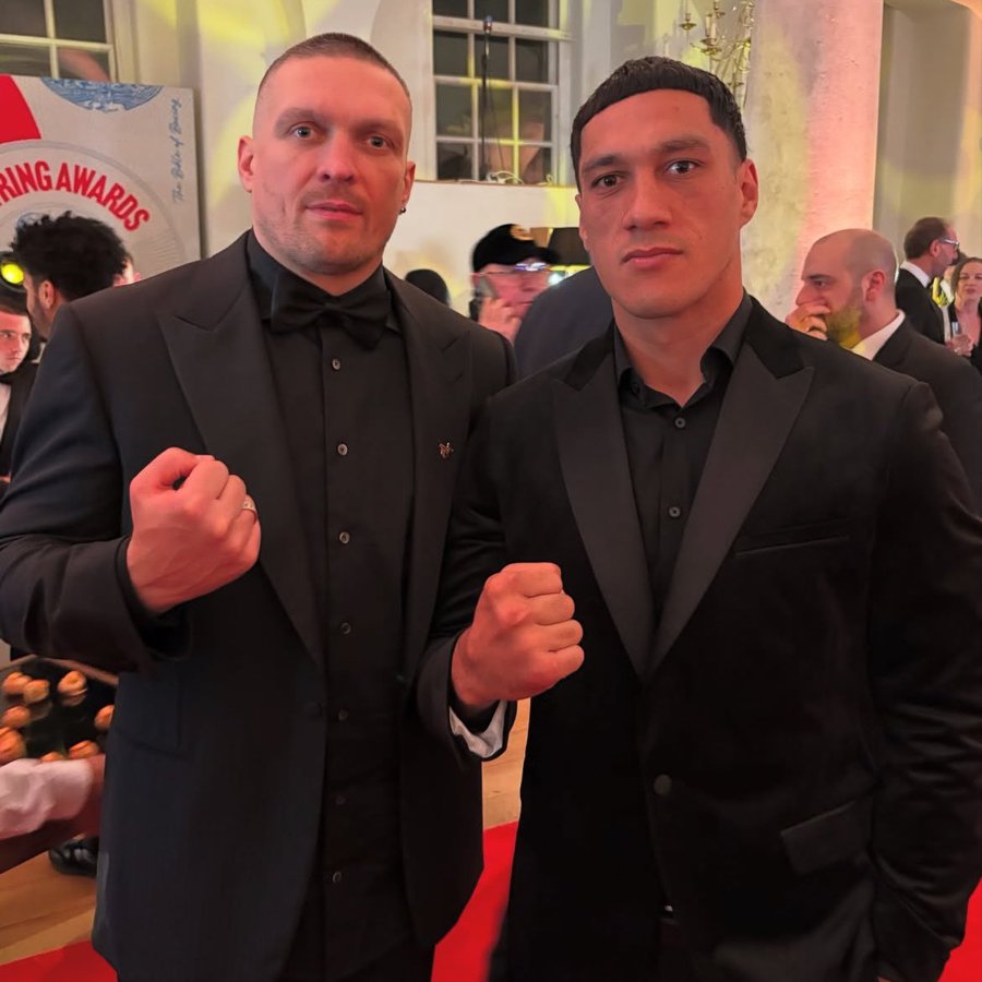 Усик выиграл три награды, ответил о бое с Дюбуа и встретился с Опетаей - главное о церемонии The Ring Awards 2024 (видео)