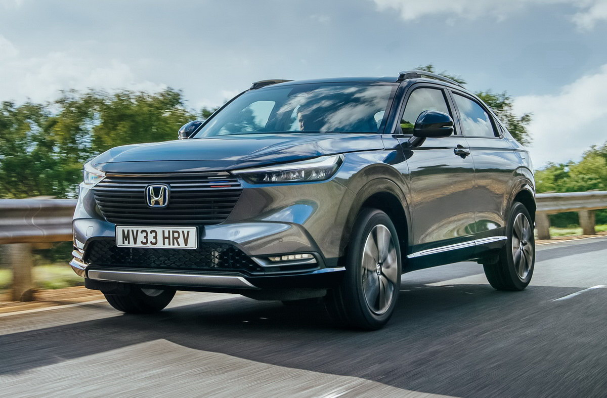 С малым расходом топлива: ТОП-5 гибридных кроссоверов украинского рынка