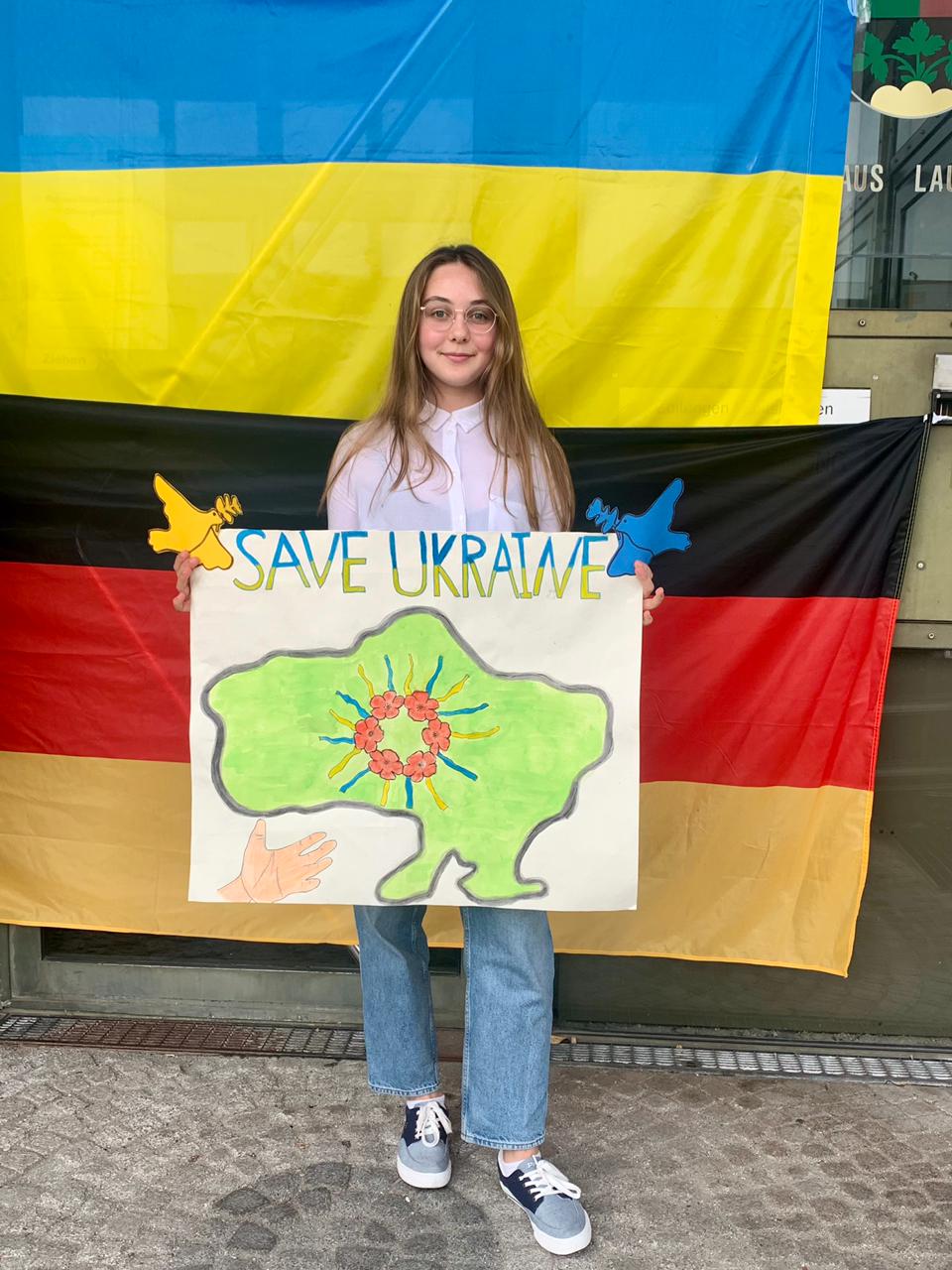 У Німеччині люди вийшли на підтримку українців і нагадали світу про війну: промовисті фото