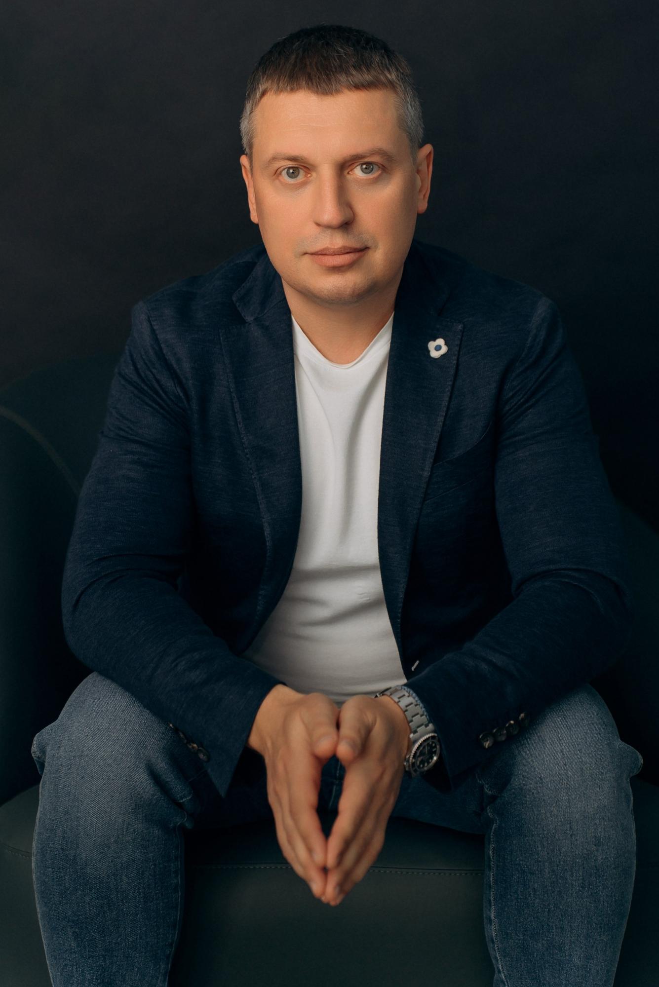 Андрей Добровольский