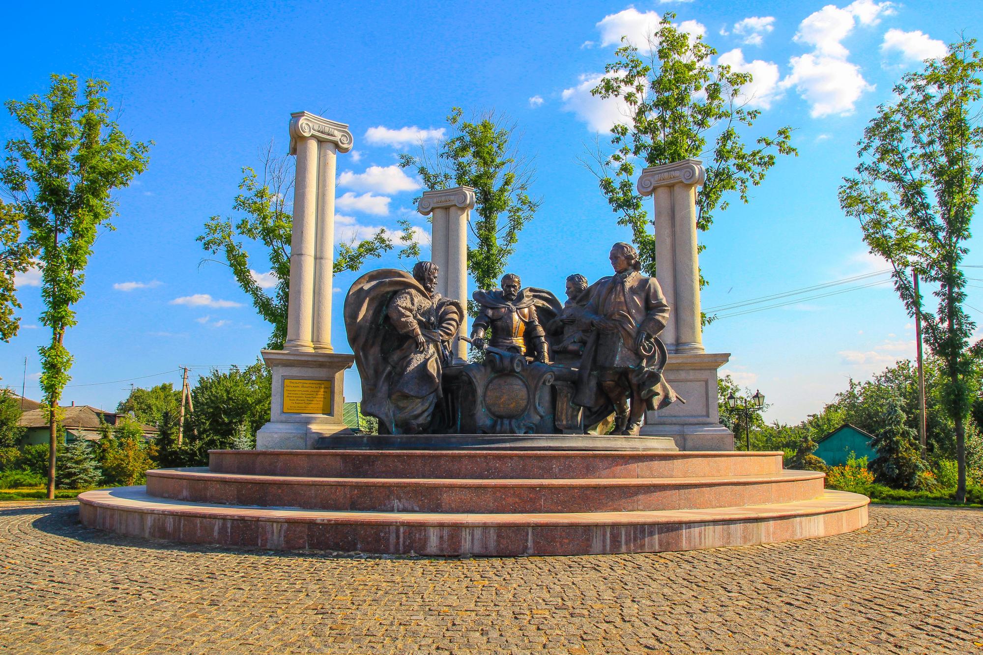 От Выговского до Хмельницкого. Где похоронены творцы украинской государственности