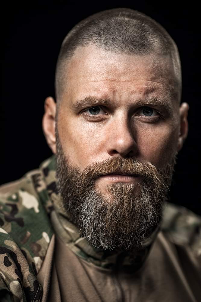 Актер-воин Владимир Ращук: Война - это реальная жизнь, а не кино, поэтому воевать будут все