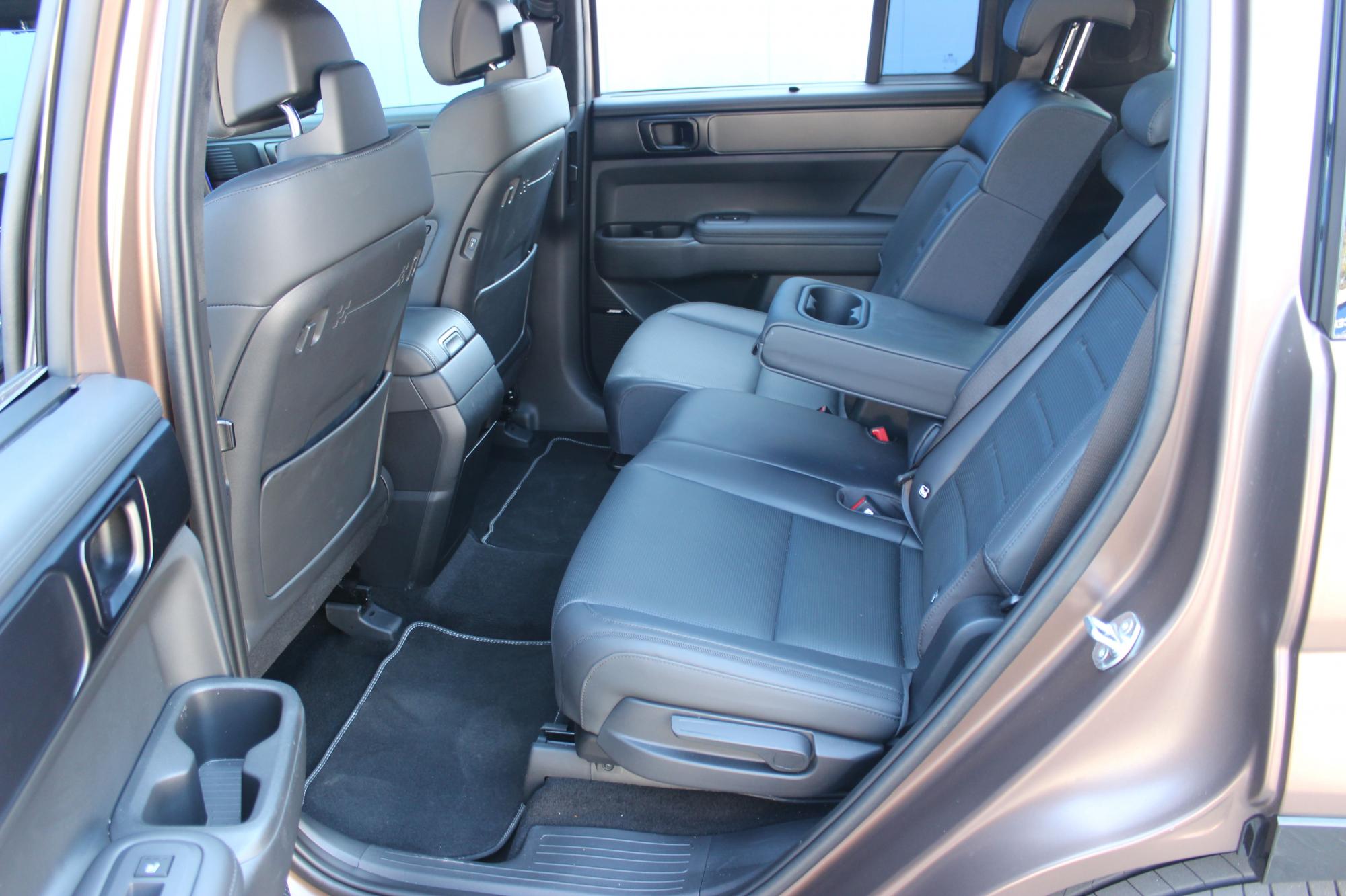 Тест-драйв Hyundai Santa Fe: преимущества и недостатки нового кроссовера