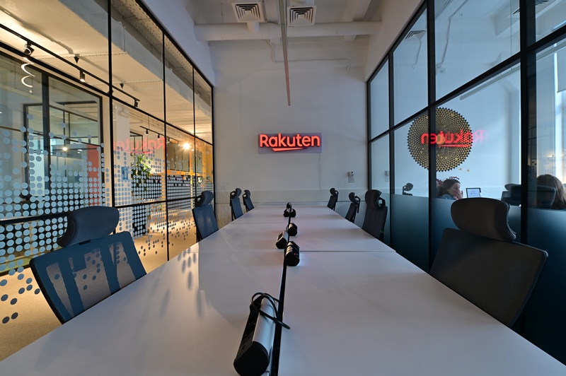 В центре Киева открылся офис Viber. Смотрите, как он выглядит (фото)