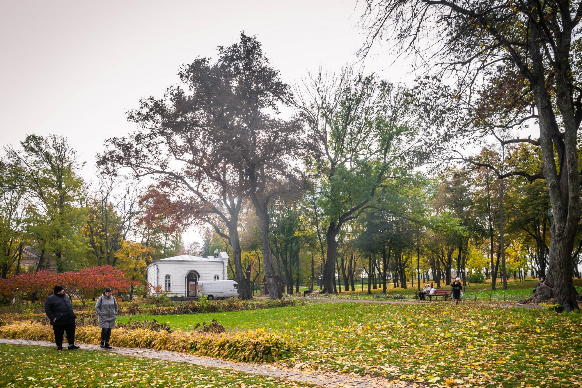 Магія осіннього Чернігова. Найкращі локації для знайомства з містом