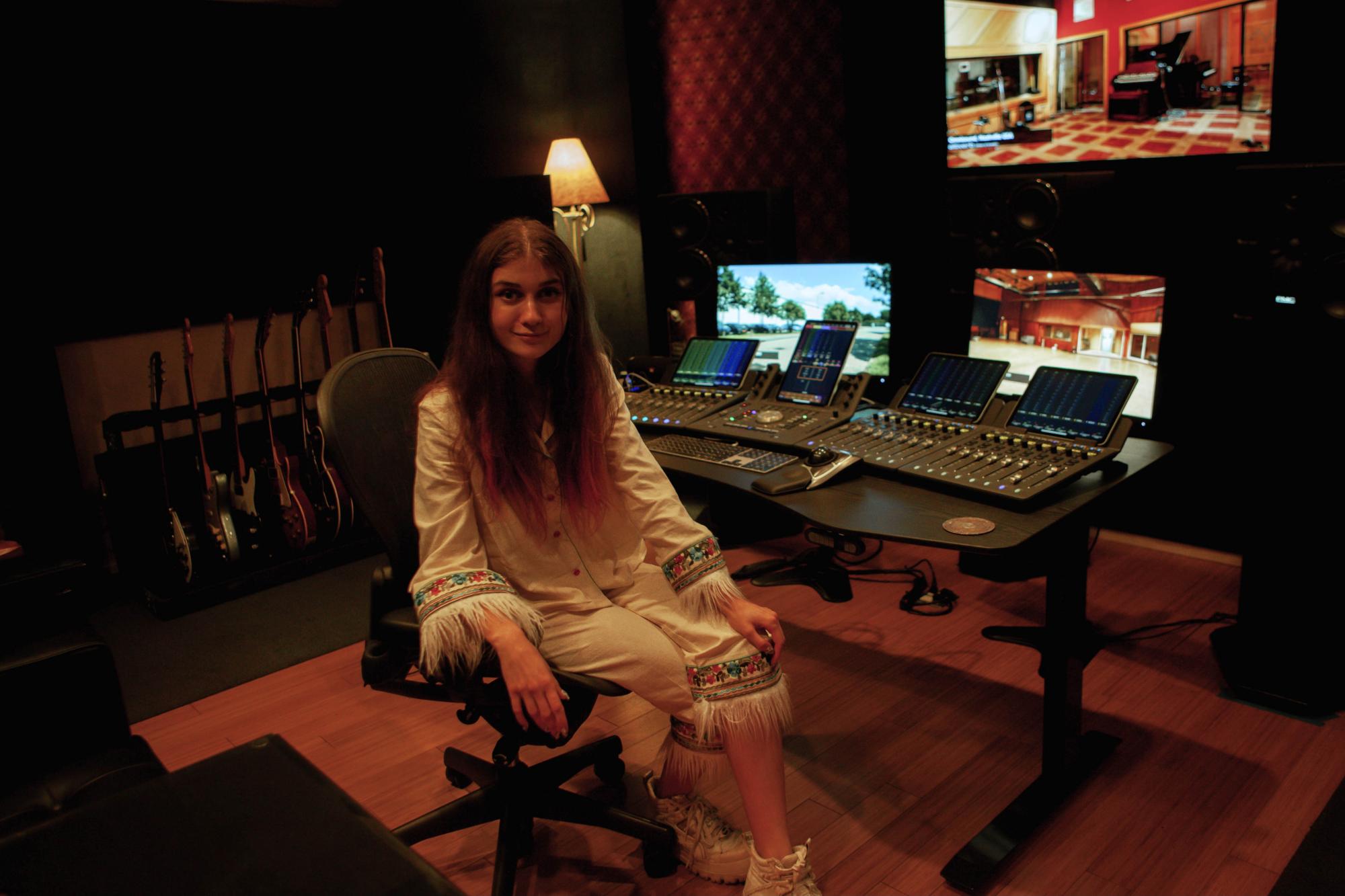 Jerry Heil закохала в українську мову зірку Голлівуду (фото)