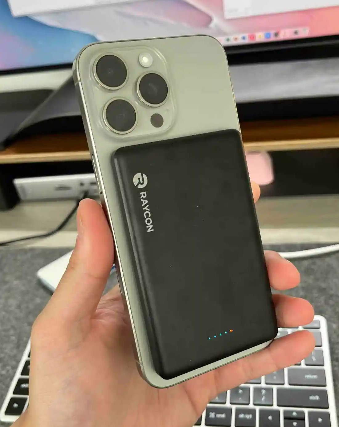 5 аксессуаров, которые сделают ваш iPhone еще круче