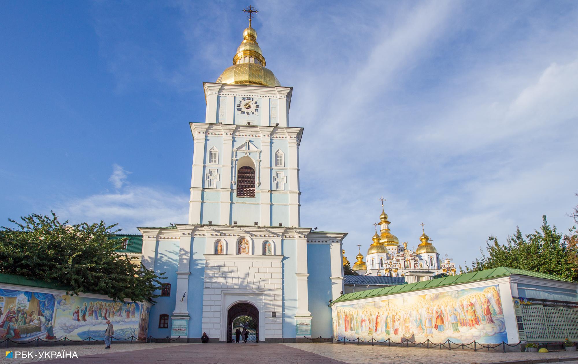 Дивіться, як змінювався Київ протягом 30 років: знакові місця на яскравих фото