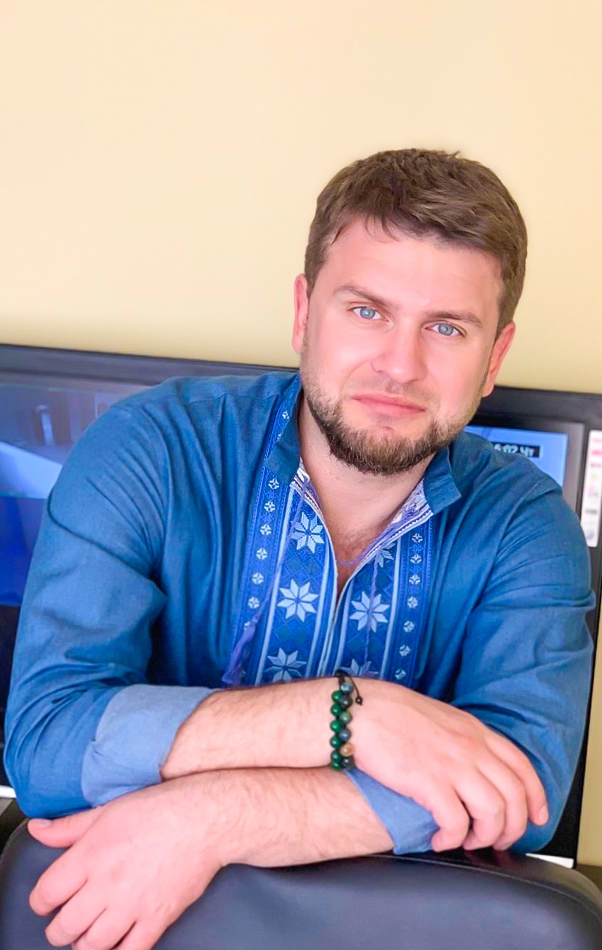 Зірки привітали українців з Днем Вишиванки: це наш генетичний код, символ та гордість