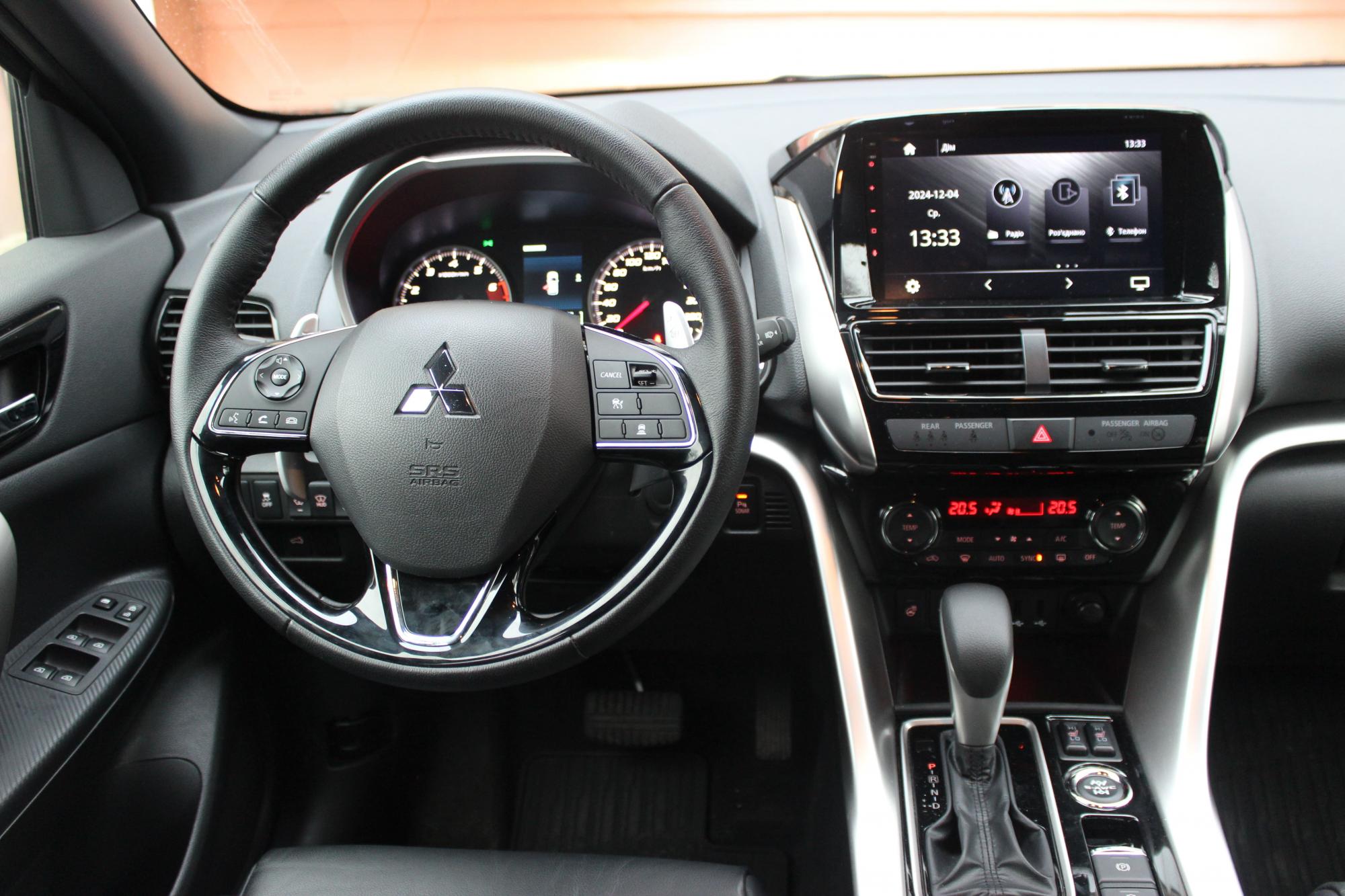 Тест-драйв Mitsubishi Eclipse Cross: переваги та недоліки купеподібного кросовера