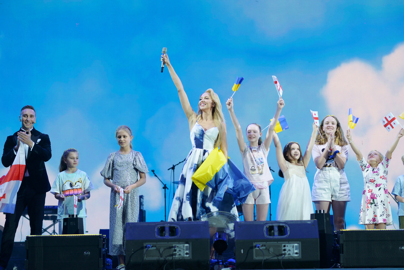 Оля Полякова емоційно вразила жителів Грузії на благодійному концерті (фото)