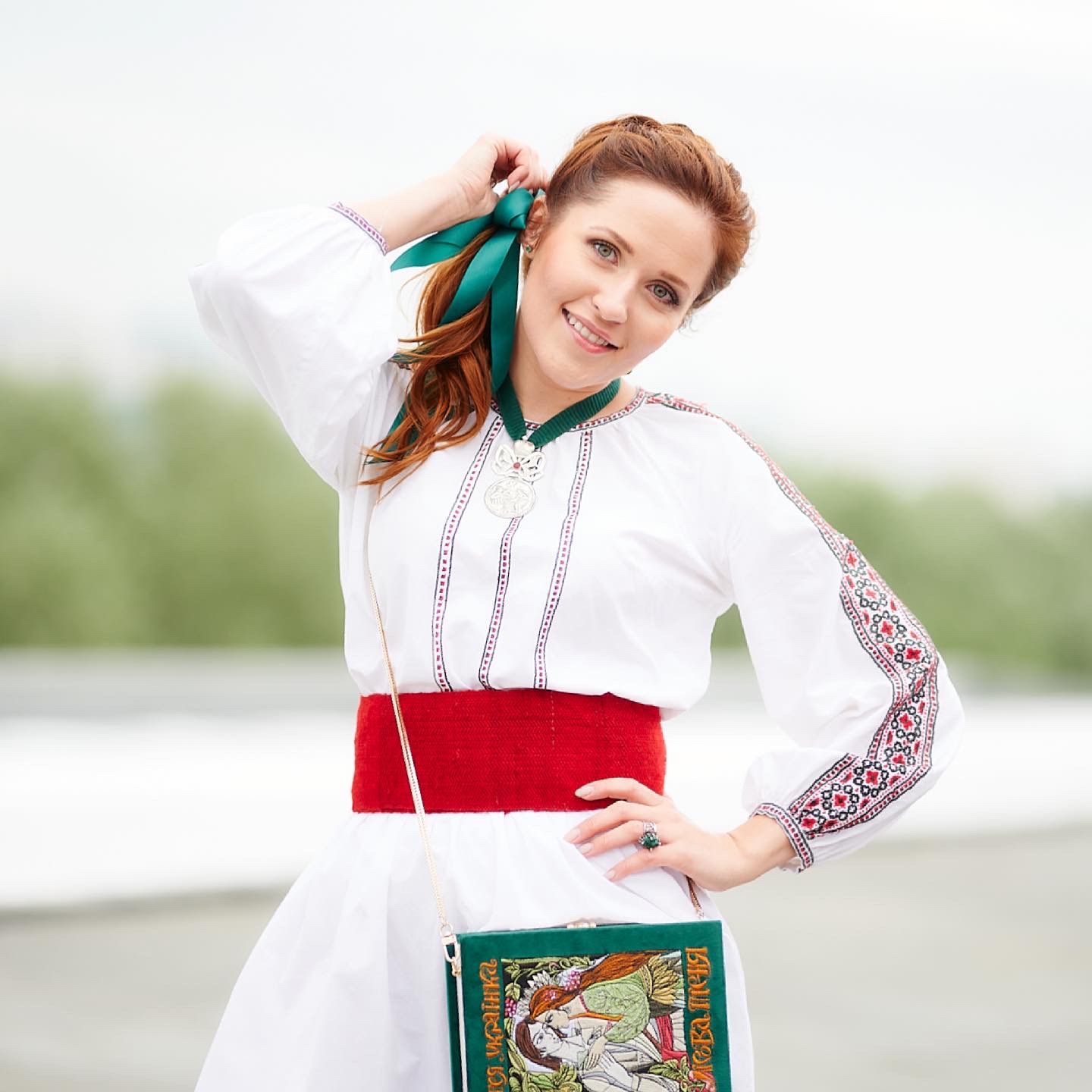 Зірки привітали українців з Днем Вишиванки: це наш генетичний код, символ та гордість