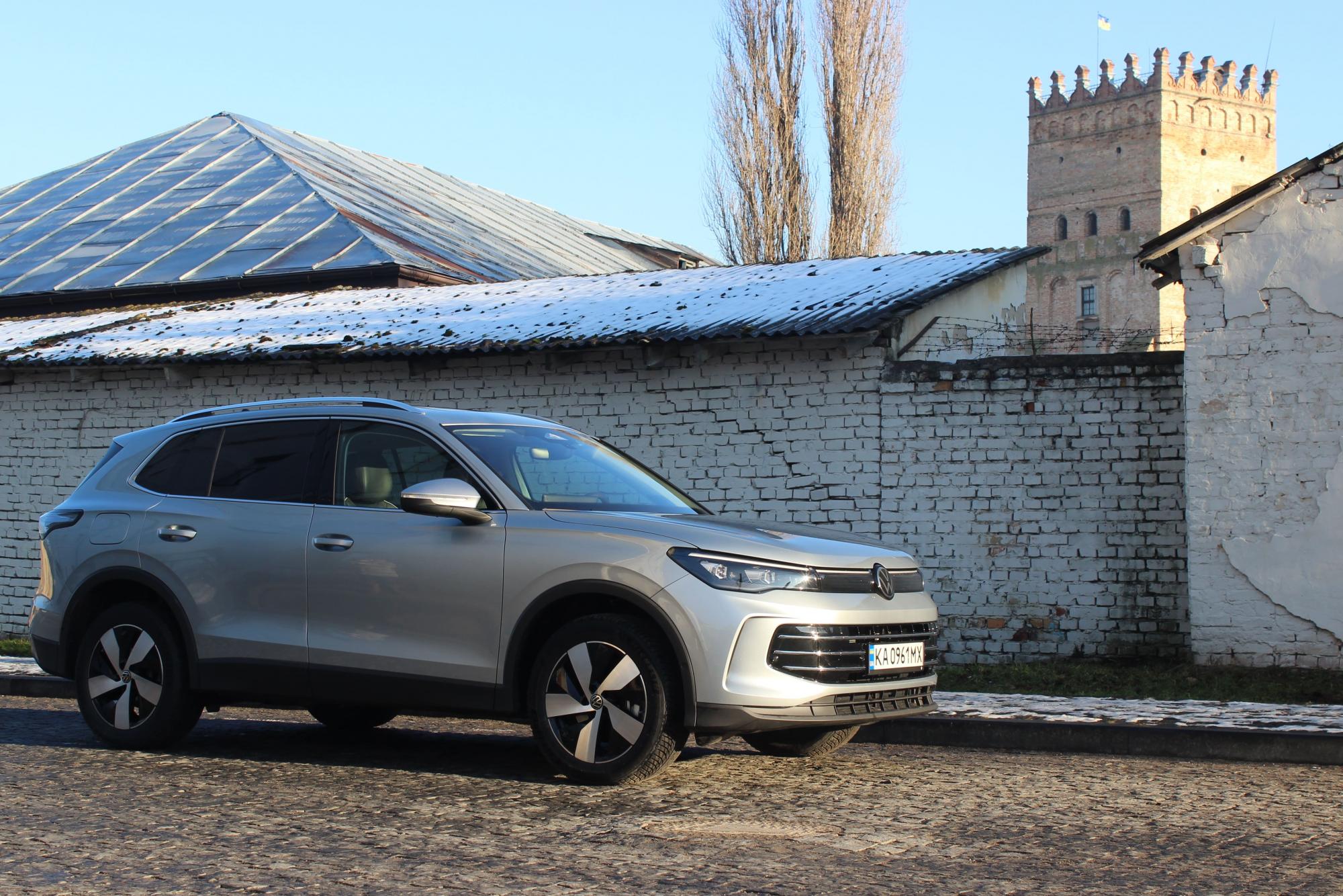 Тест-драйв Volkswagen Tiguan: шукаємо електричні риси в дизельному кросовері