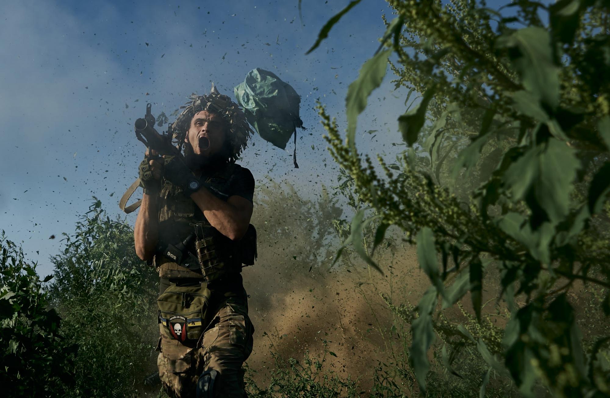 Либеров получил престижную премию. Его военные фото из Украины ошеломили мир