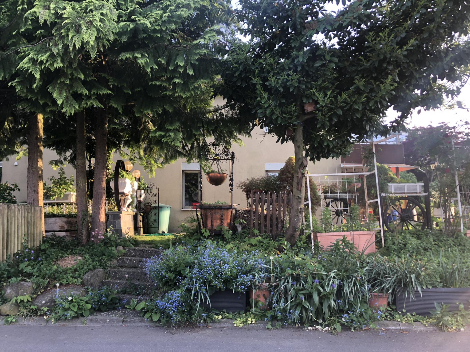 Завищені очікування. Як біженці шукають роботу в Європі та скільки можна заробити