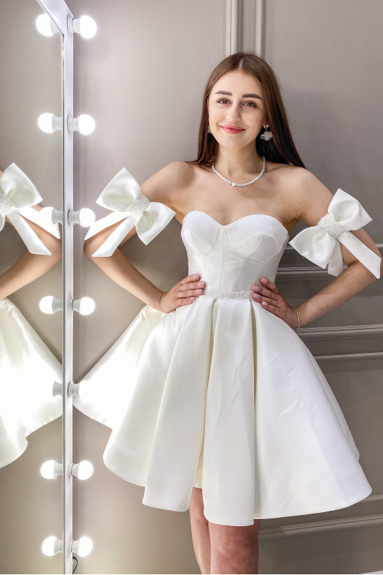 Идеальный образ невесты: 5 трендовых аксессуаров, которые превратят твою свадьбу в сказку