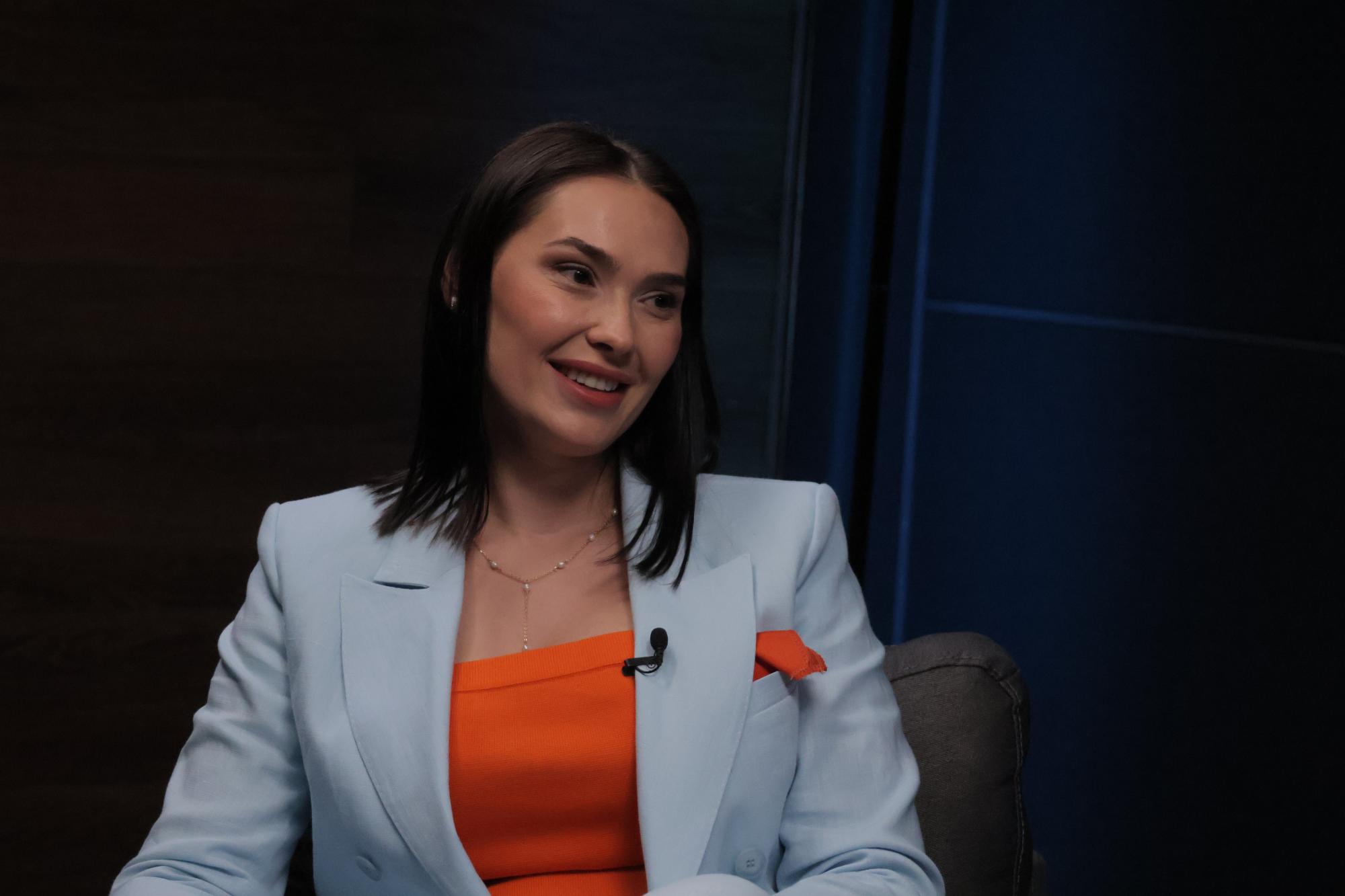 Як зупинити випадіння волосся? Трихолог Варламова - про облисіння до 30 і шкідливі процедури