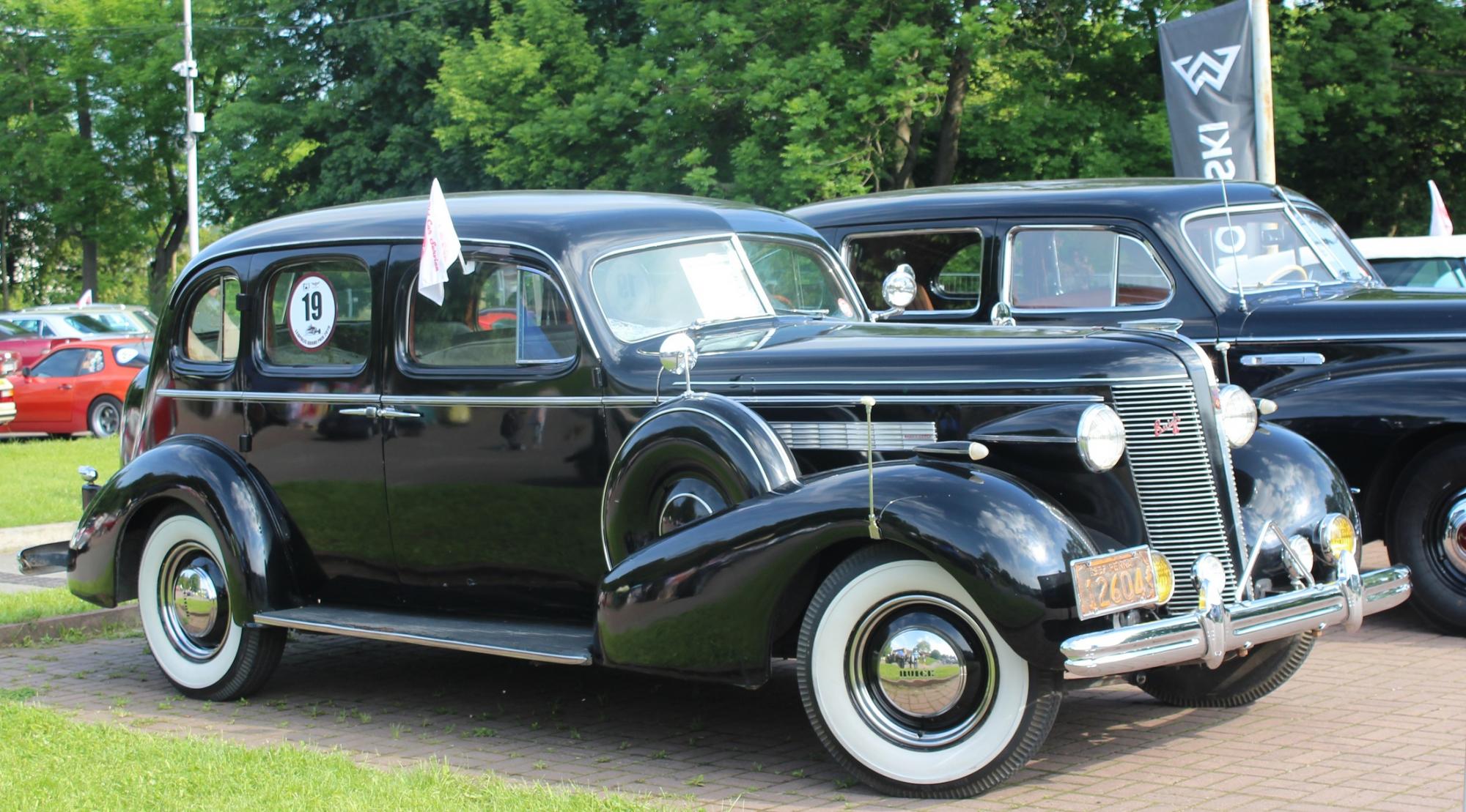 В Киеве открывается первый автомобильный музей: ТОП-5 самых интересных машин