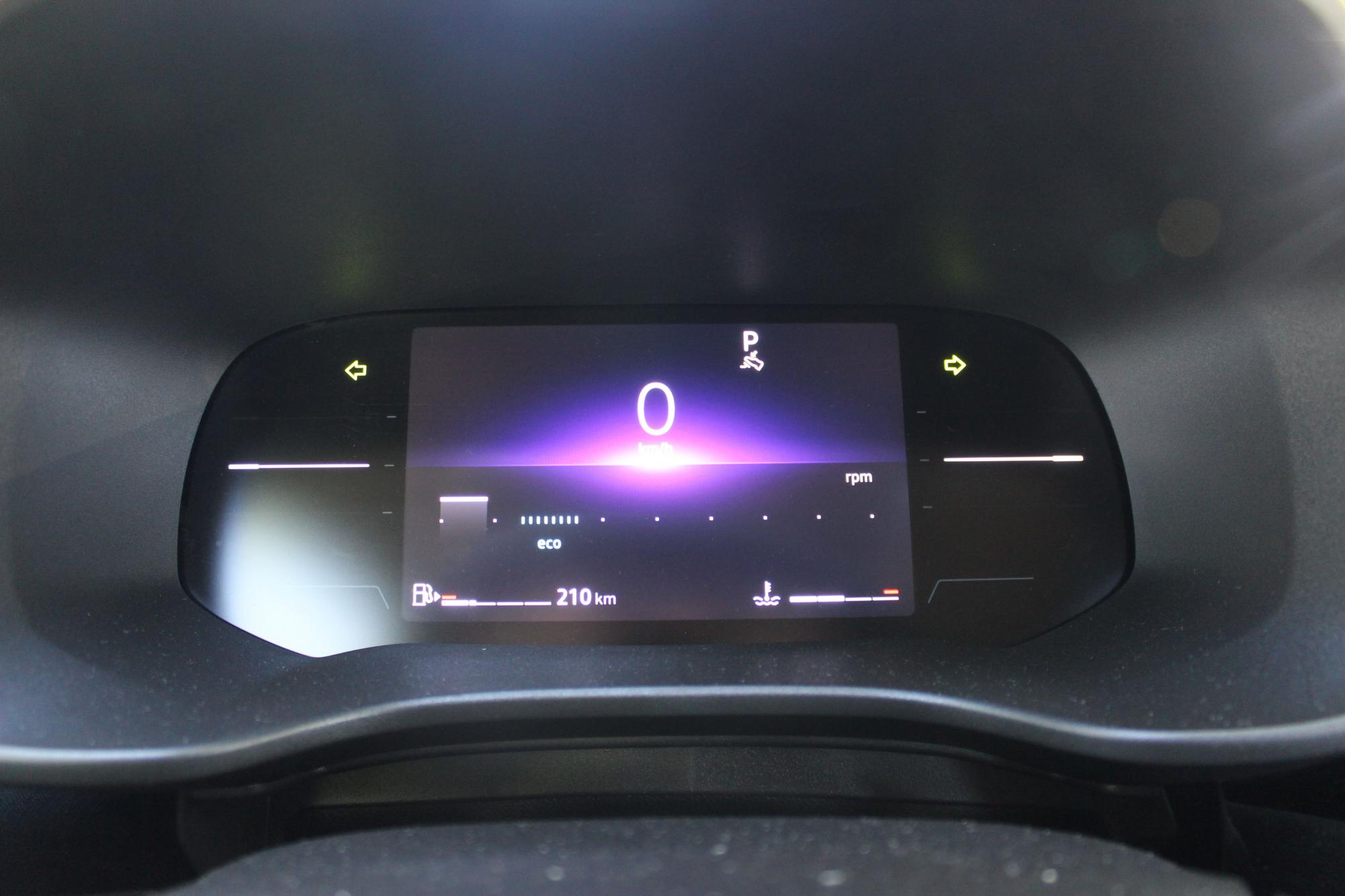 Панель управління Renault Kardian