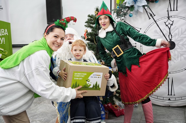 NOVUS спільно із Visa організував зимове свято для дітей: як це було
