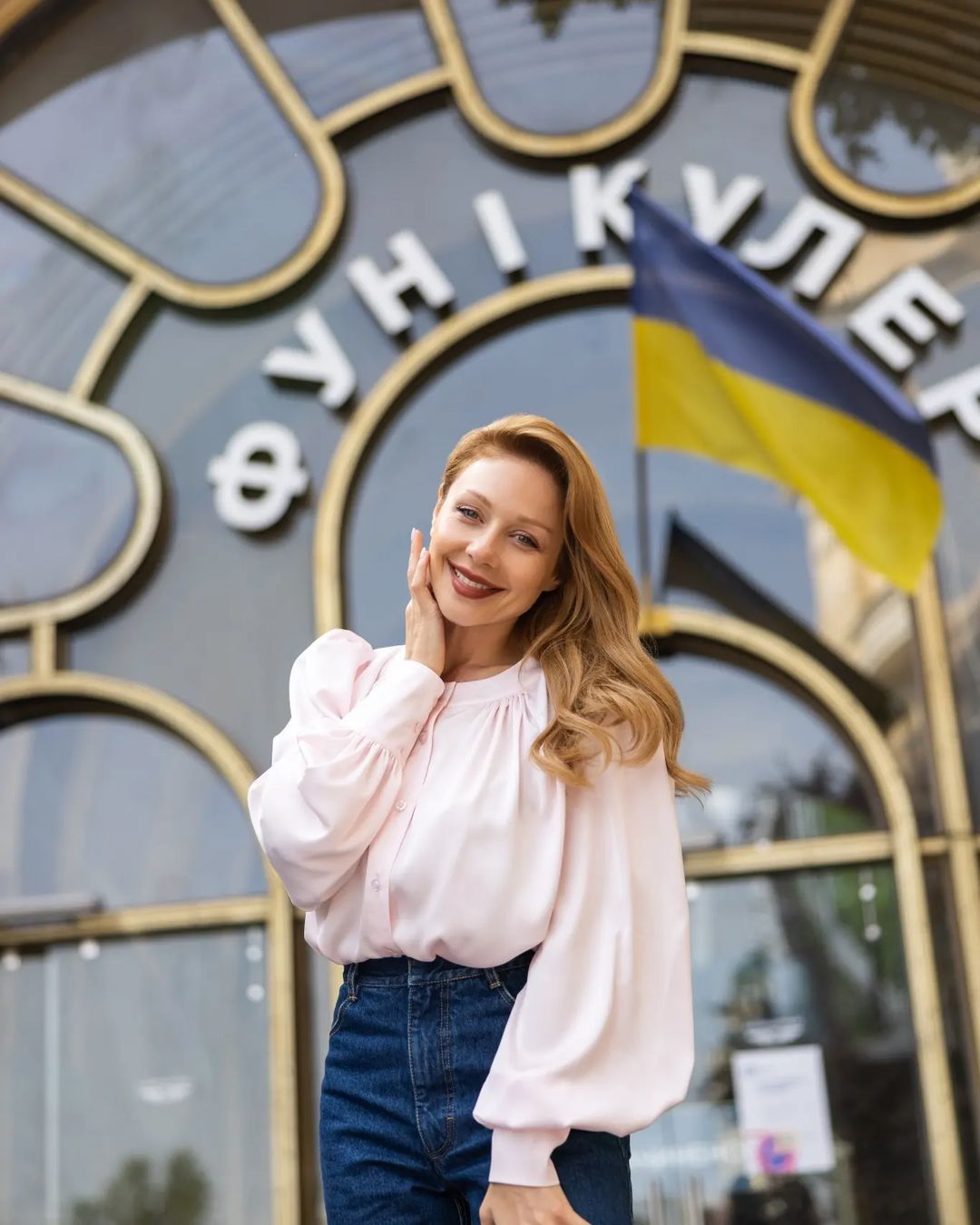 Секрети краси, які роблять Тіну Кароль однією з найкрасивіших жінок