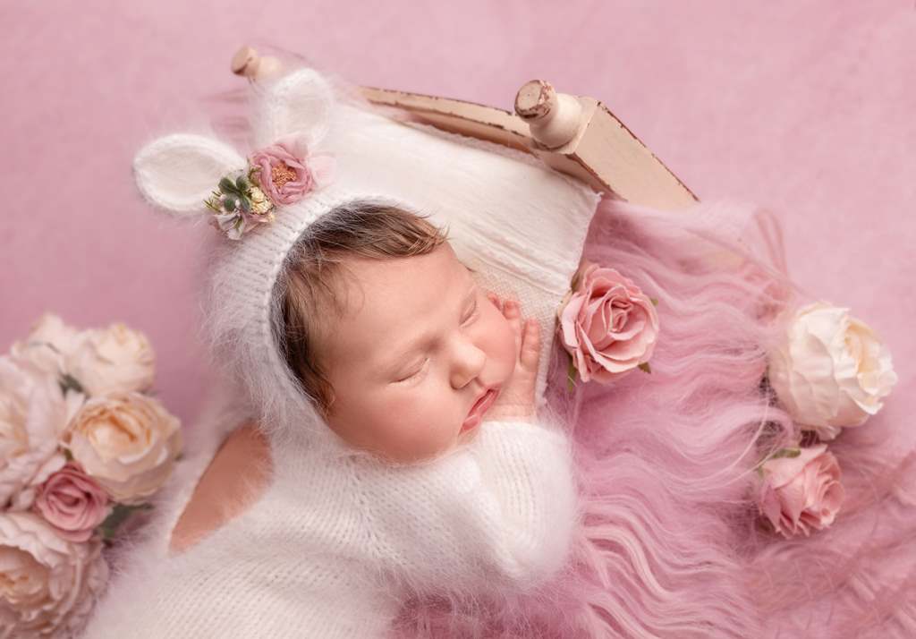 Украинская певица и звезда Playboy умилила фото новорожденной дочери Евлалии