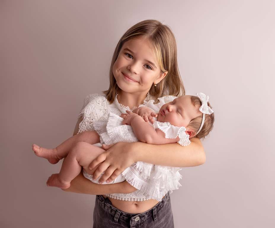 Украинская певица и звезда Playboy умилила фото новорожденной дочери Евлалии