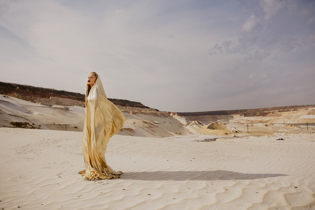 Тіна Кароль вразила &quot;нескореним&quot; образом: неймовірні фото