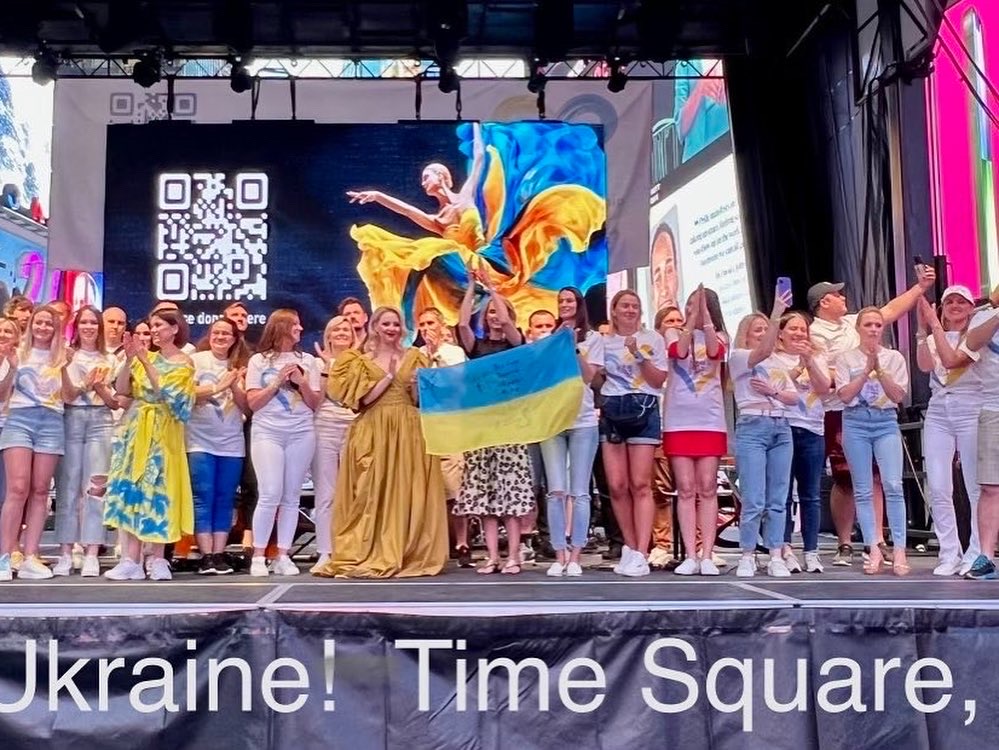 "Велика віра в нашу перемогу": Аріна Домскі - про "Молитву за Україну", доньку і родичів з Росії