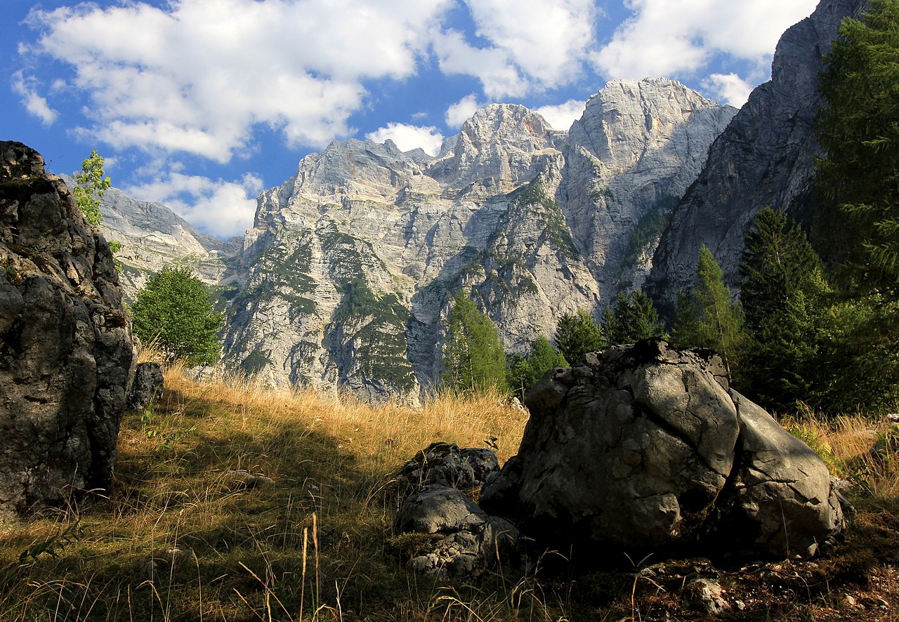 Замість Амстердама та Барселони. П'ять затишних куточків Європи, які варто відвідати влітку