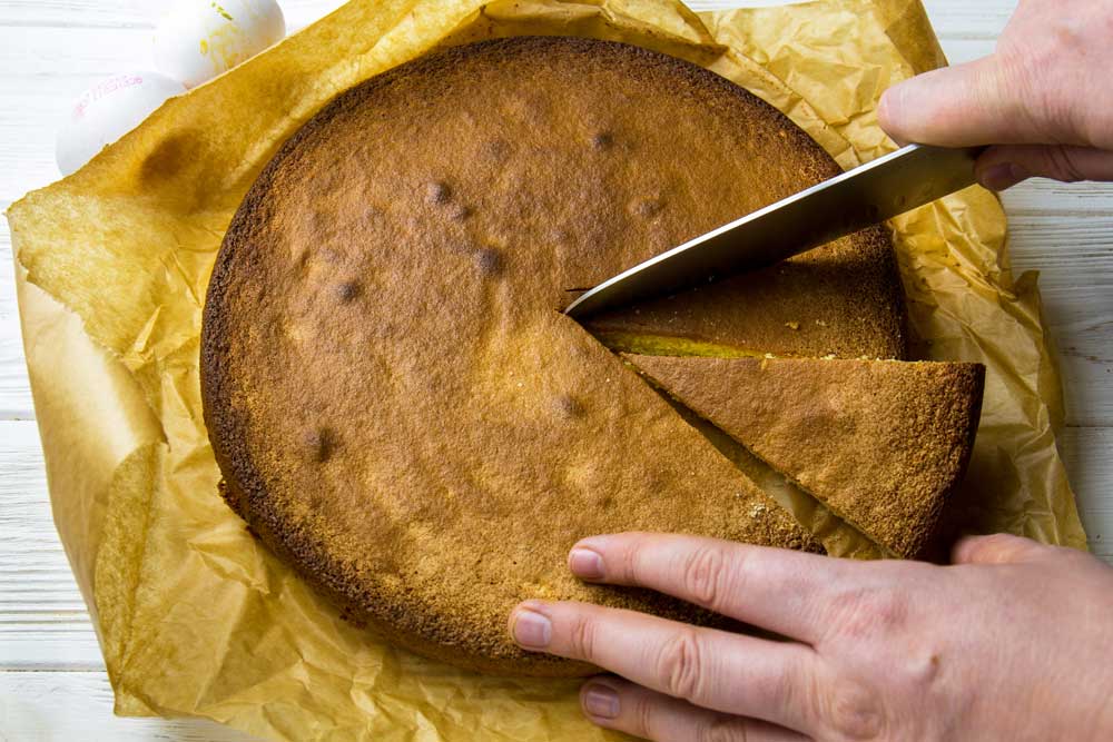 Готуємо бісквіт за рецептом Клопотенка. Секрет пишних коржів з трьох інгредієнтів