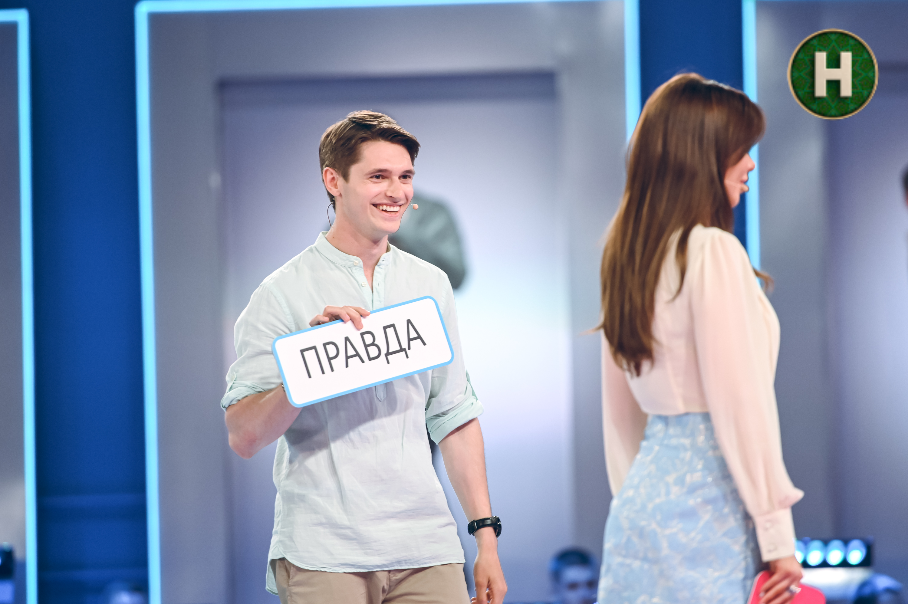 &quot;Скільки чоловіків скаржаться друзям на своїх коханих?&quot; Цікава статистика із шоу &quot;Хто зверху?&quot;